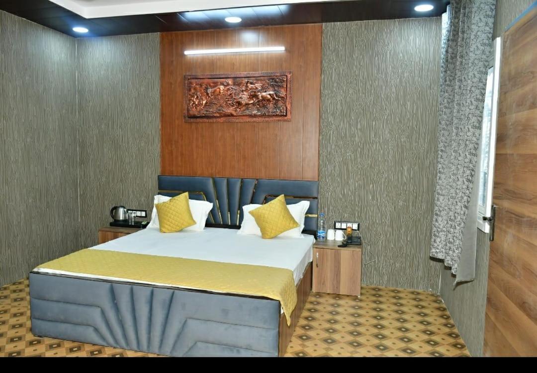 Hotel Pearl Residency Mukteshwar Exterior photo